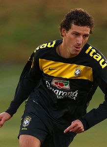 Elano_2470855.jpg